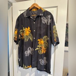 Tommy bahama shirt XL  men’s